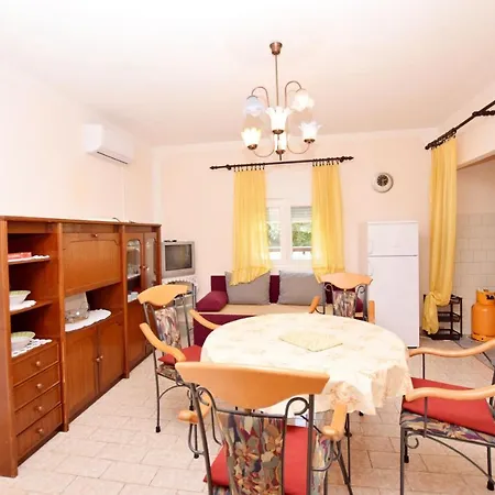 Apartament Ruza